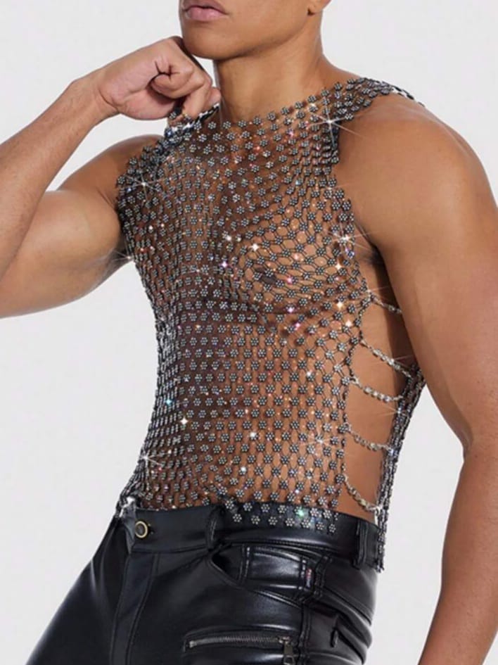 Men's Hollow V-neck Plum Blossom Chain Vest